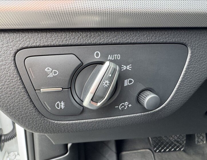 Audi Q5 SUV / Terénní 2,0 l 185 kw