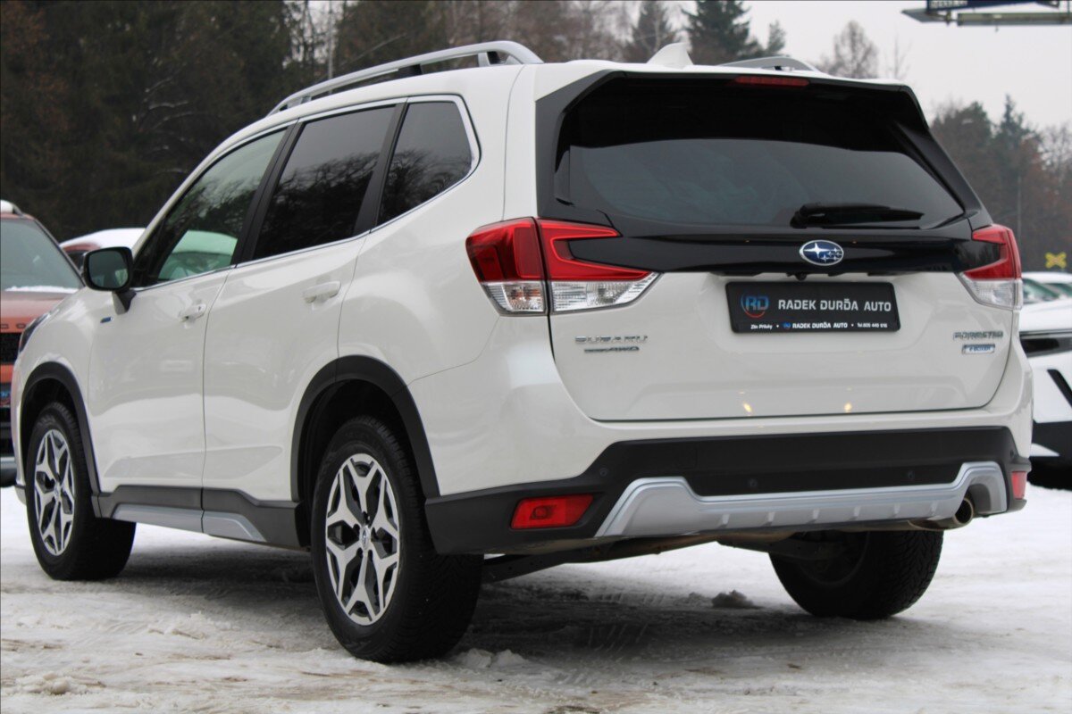 Subaru Forester SUV 2,0 l 110 kw