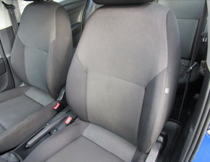 Škoda Rapid Sedan 999,0 70 kw