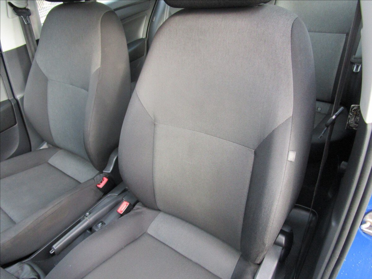 Škoda Rapid Sedan 999,0 70 kw