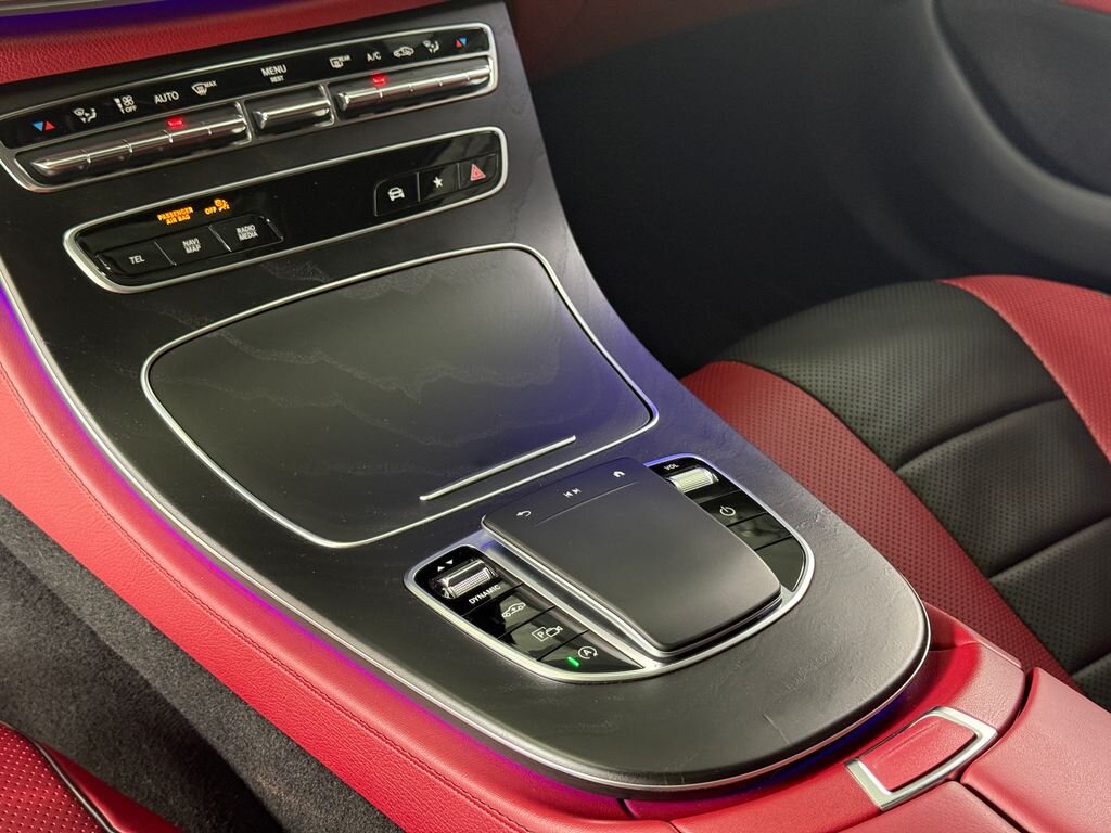 Mercedes-Benz CLS Sedan / Limuzína 2,0 l 195 kw