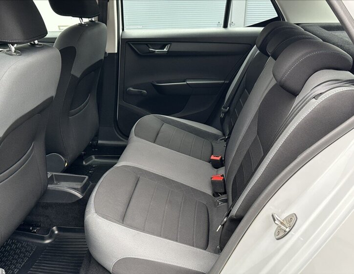 Škoda Fabia Hatchback 999,0 70 kw