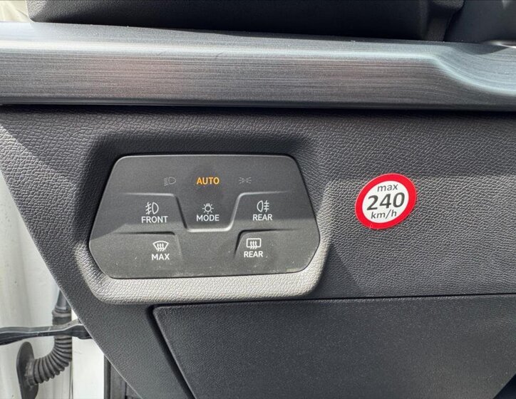 Cupra Formentor SUV / Terénní 2,0 l 110 kw