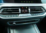 BMW X5 SUV / Terénní 3,0 l 195 kw