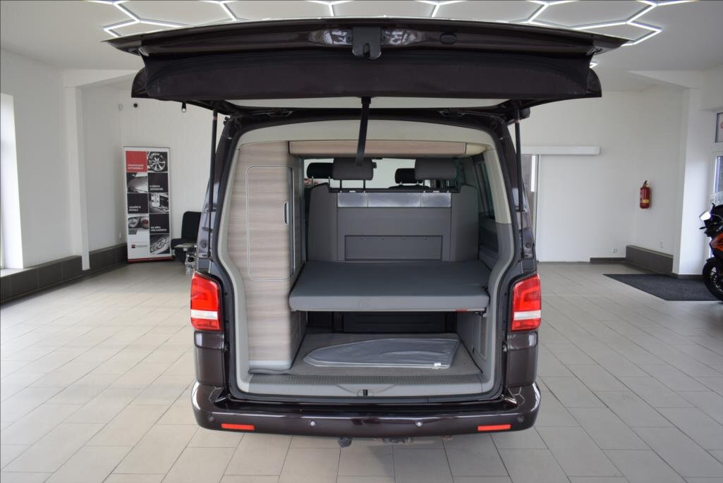 Volkswagen California VAN / Minibus 2,0 l 132 kw