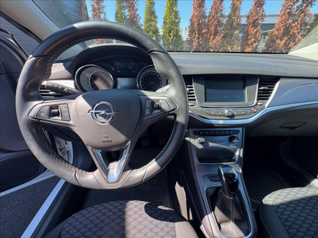 Opel Astra Hatchback 1,4 l 74 kw