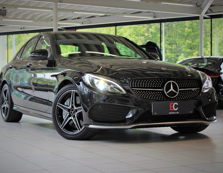 Mercedes-Benz Třídy C 24