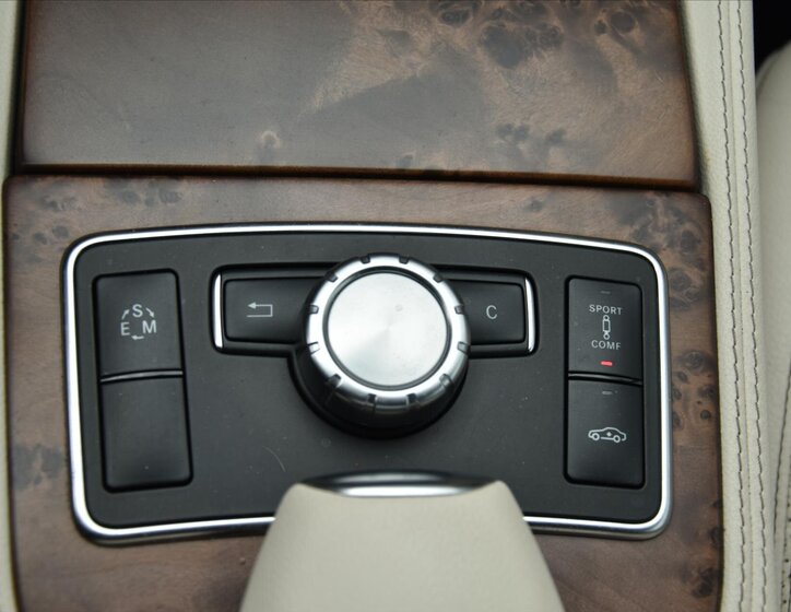 Mercedes-Benz CLS Sedan / Limuzína 3,0 l 195 kw