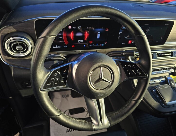 Mercedes-Benz Třídy V Kombi 2,0 l 174 kw