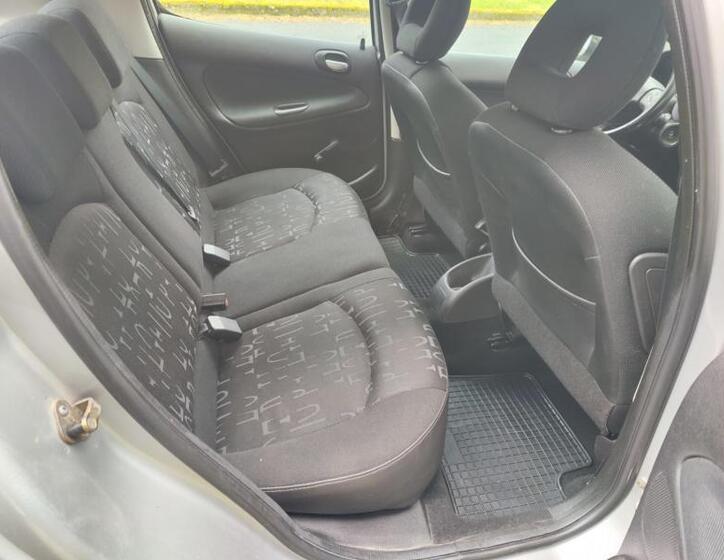 Peugeot 206 18