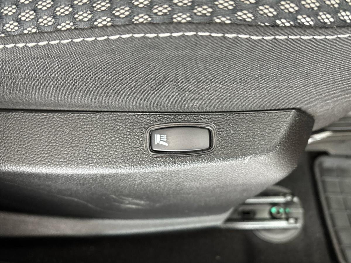 Dacia Duster SUV / Terénní 1,5 l 80 kw