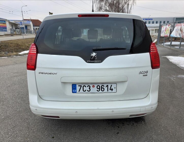Peugeot 5008 Kombi 1,6 l 84 kw
