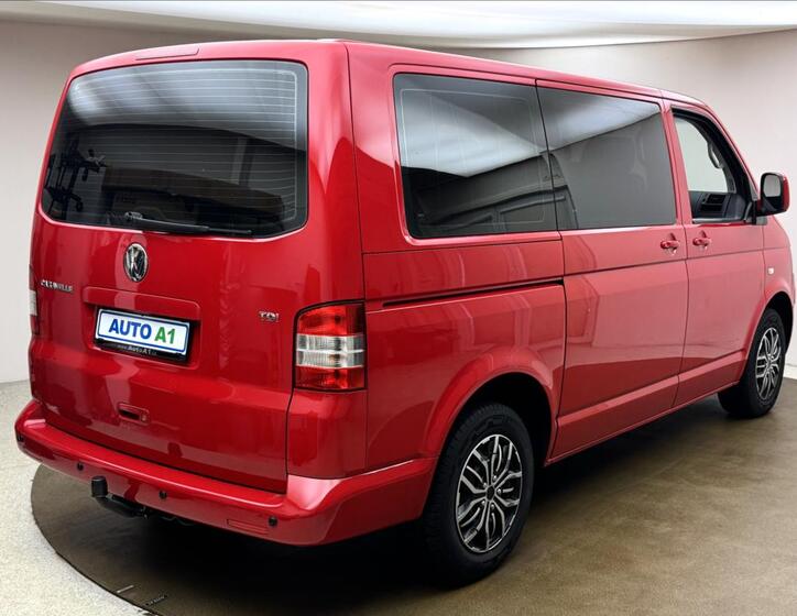 Volkswagen Caravelle 4