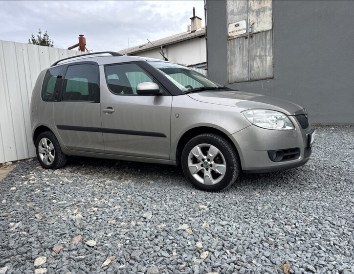 Škoda Roomster Kombi 1,2 l 51 kw