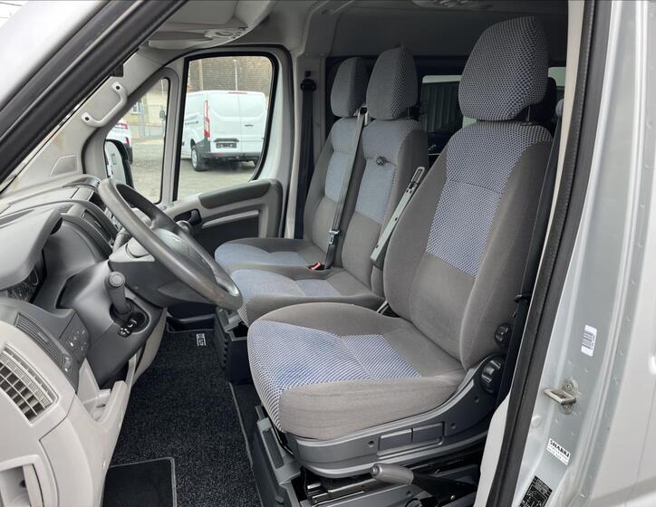 Peugeot Boxer 18