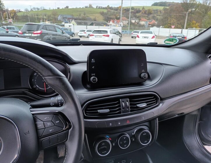 Fiat Tipo Kombi 1,6 l 88 kw