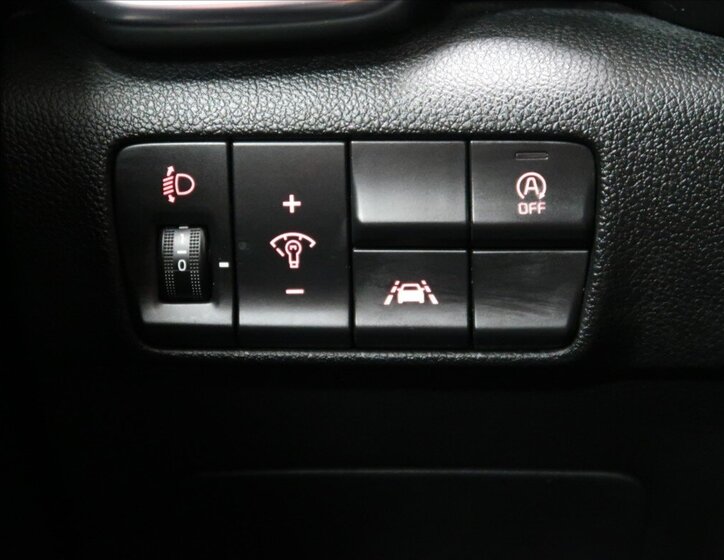 KIA Sportage SUV 1,6 l 97 kw