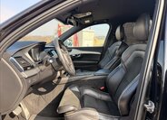 Volvo XC90 SUV / Terénní 2,0 l 173 kw