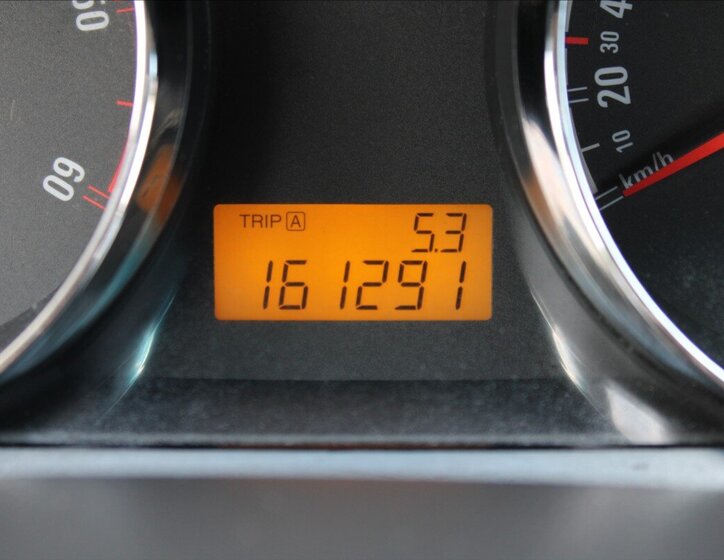 Opel Antara SUV / Terénní 2,0 l 110 kw