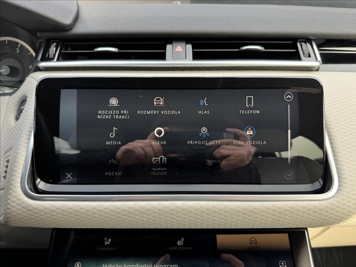 Land Rover Range Rover Velar SUV / Terénní 3,0 l 221 kw