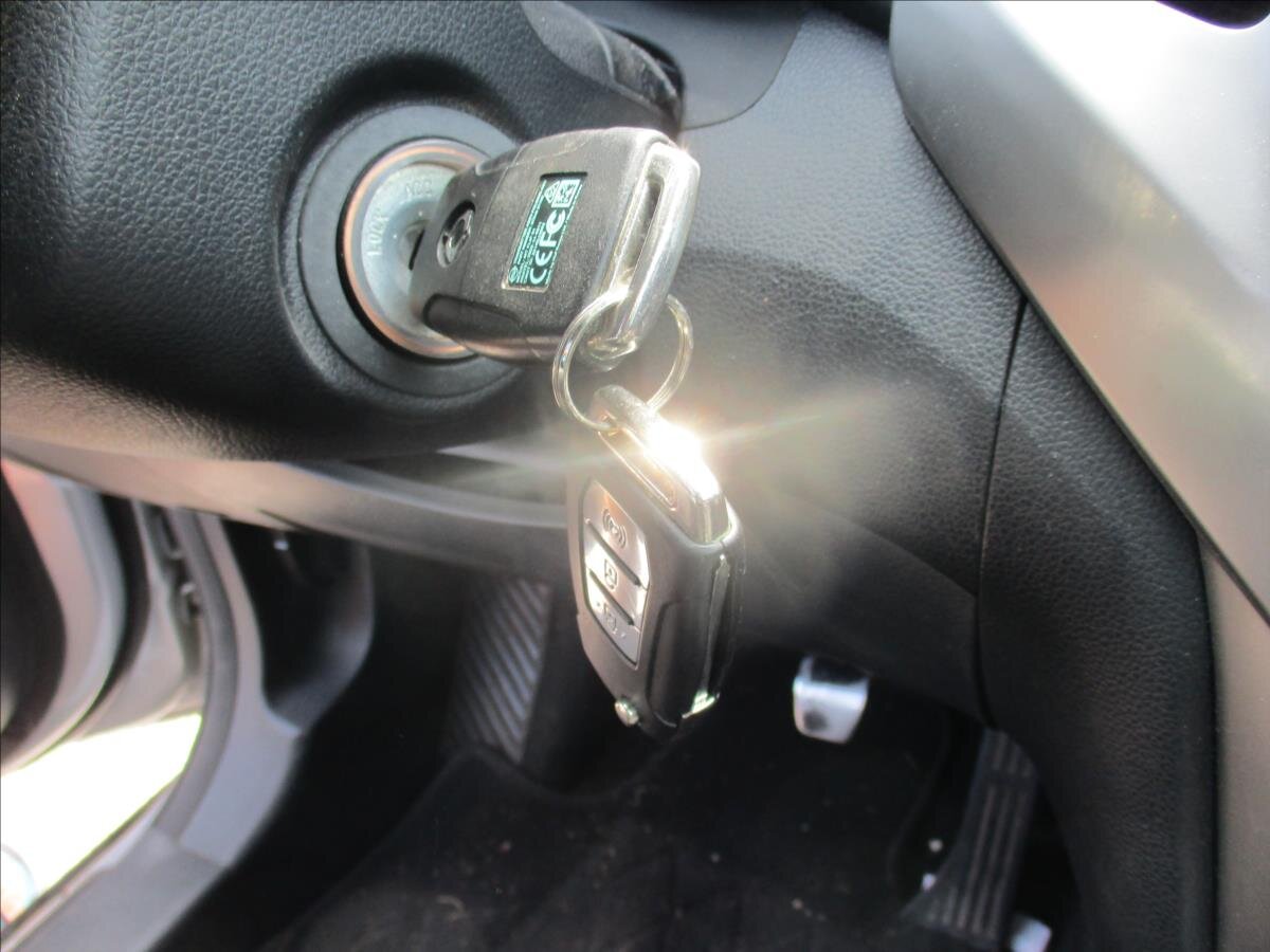 SsangYong Tivoli Hatchback 1,6 l 85 kw