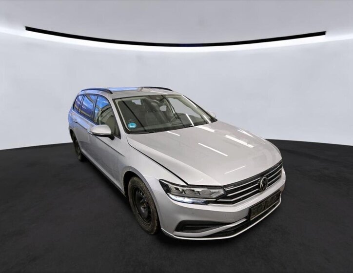 Volkswagen Passat Kombi 2,0 l 110 kw