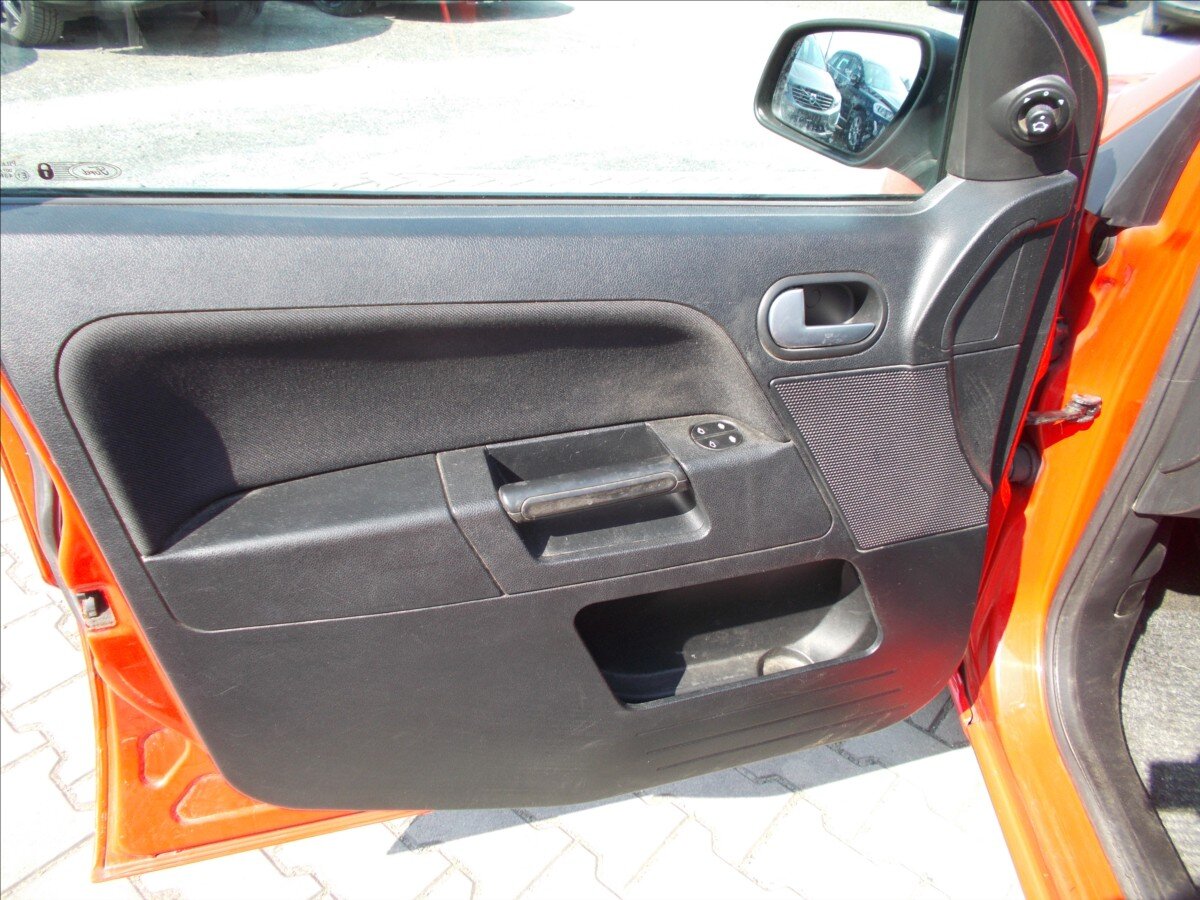 Ford Fusion Hatchback 1,6 l 66 kw