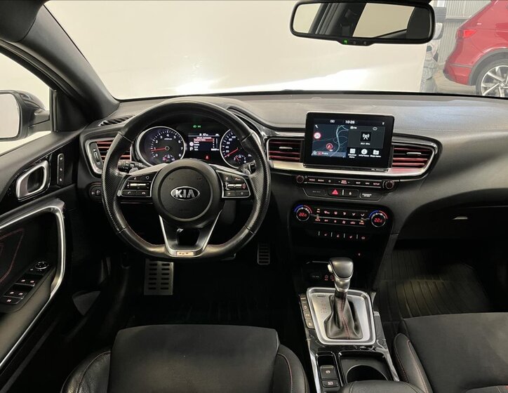 KIA ProCeed Kombi 1,6 l 150 kw