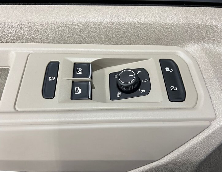 Volkswagen Ostatní Kombi 2,0 l 110 kw