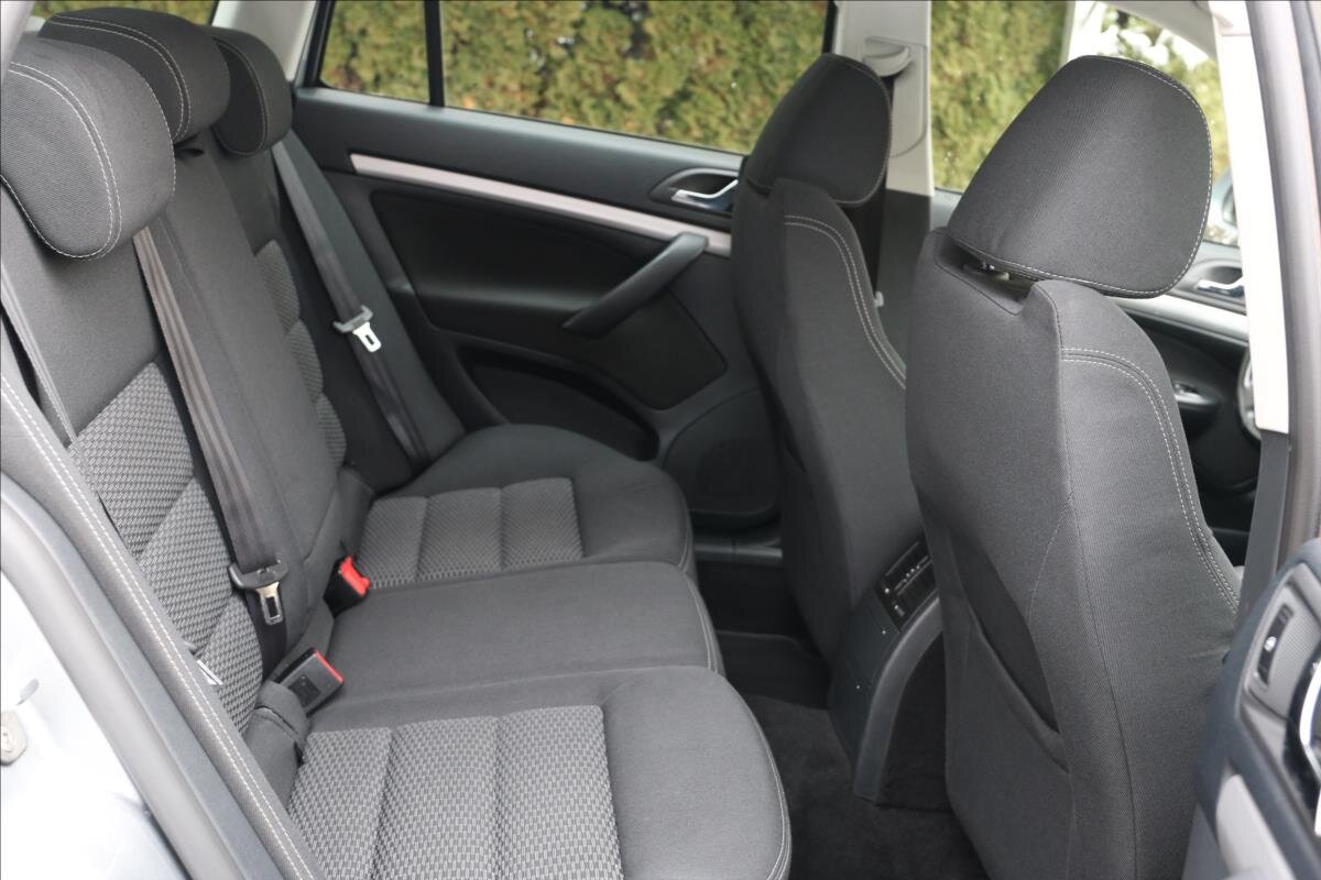 Škoda Octavia Kombi 1,6 l 77 kw