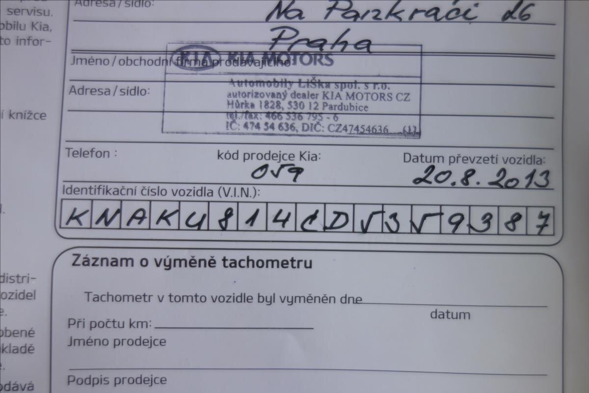 KIA Sorento SUV / Terénní 2,2 l 145 kw