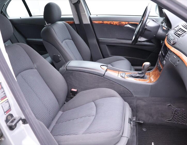 Mercedes-Benz Třídy E 11