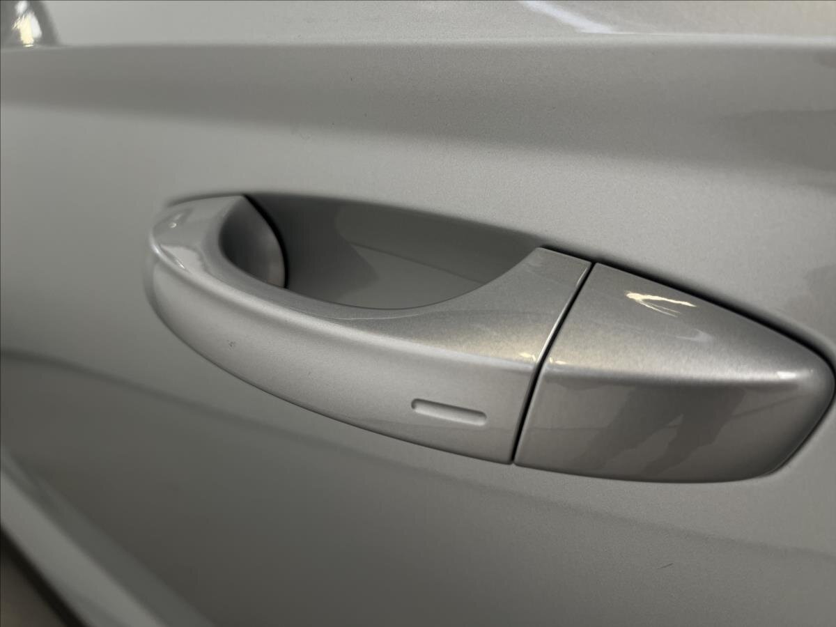 Škoda Karoq SUV 1,5 l 110 kw