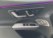 Mercedes-Benz Ostatní 10