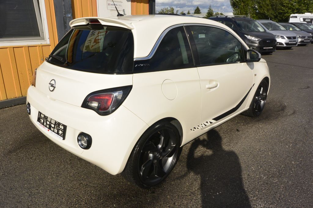 Opel Adam