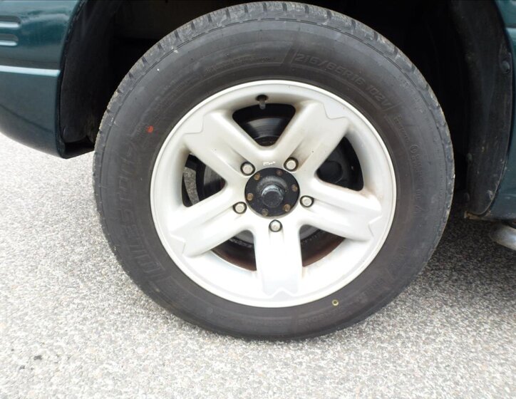 Suzuki Grand Vitara SUV / Terénní 2,0 l 94 kw