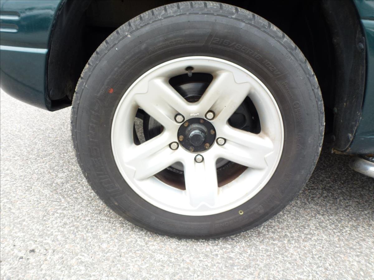 Suzuki Grand Vitara SUV / Terénní 2,0 l 94 kw