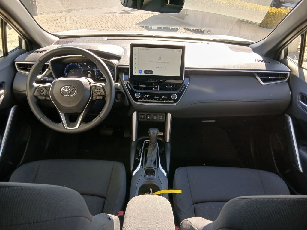 Toyota Corolla Cross SUV / Terénní 2,0 l 112 kw