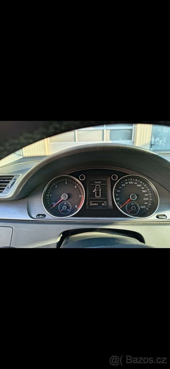 Volkswagen Passat Kombi 0,0 77 kw