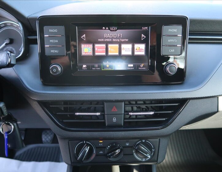 Škoda Scala Hatchback 999,0 70 kw