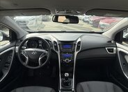 Hyundai i30 16