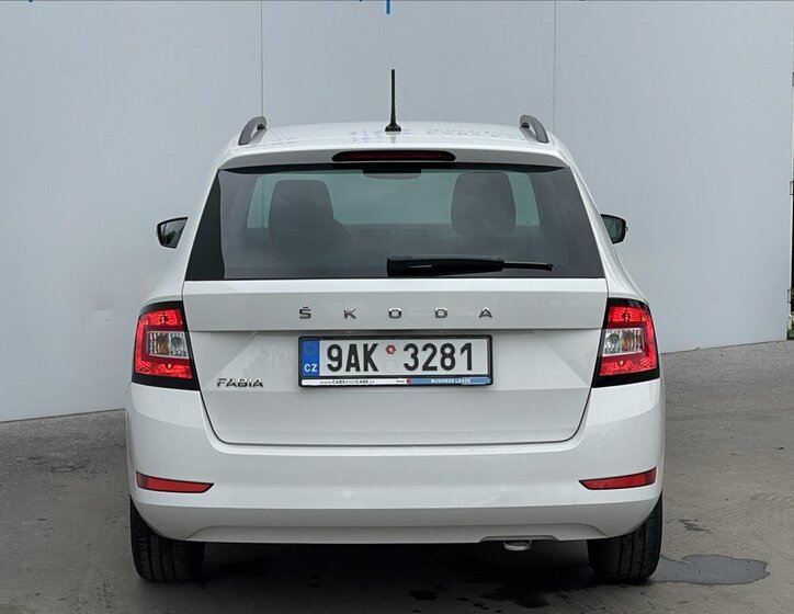 Škoda Fabia 21
