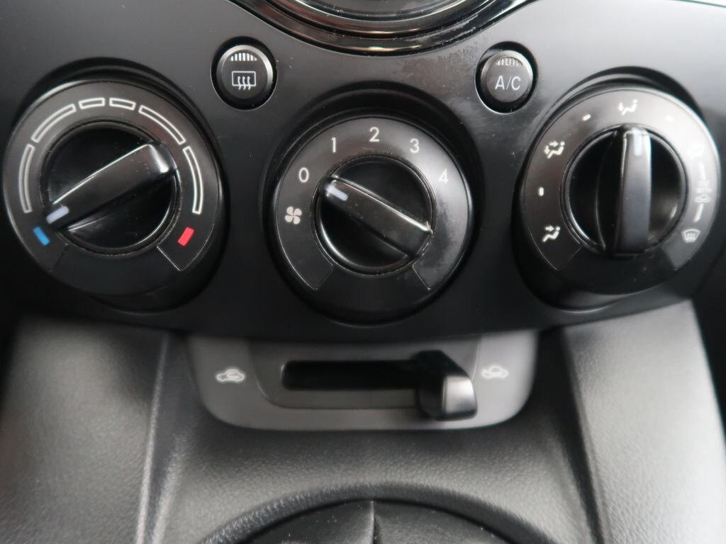 Mazda 2 Hatchback 1,3 l 55 kw