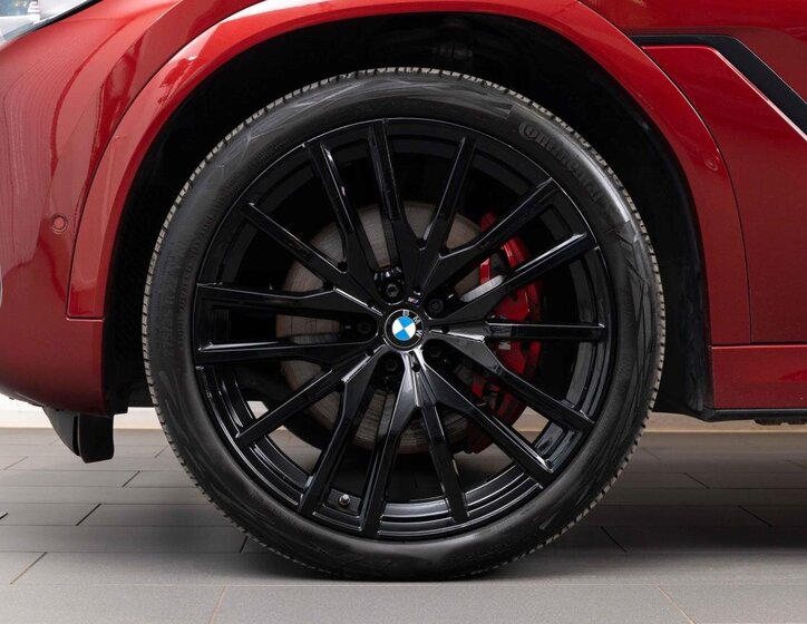 BMW X6 SUV 3,0 l 210 kw