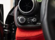 Ferrari GTC4 Lusso 19