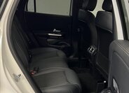 Mercedes-Benz GLA 10