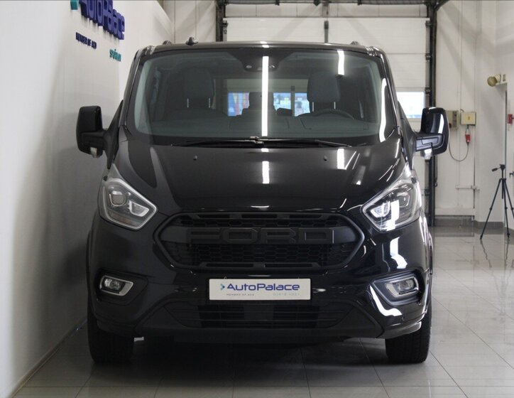 Ford Tourneo Custom MPV 2,0 l 125 kw