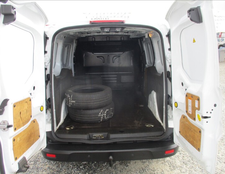 Ford Transit Connect 9