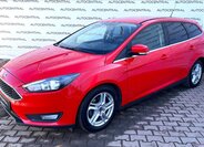 Ford Focus Kombi 999,0 92 kw