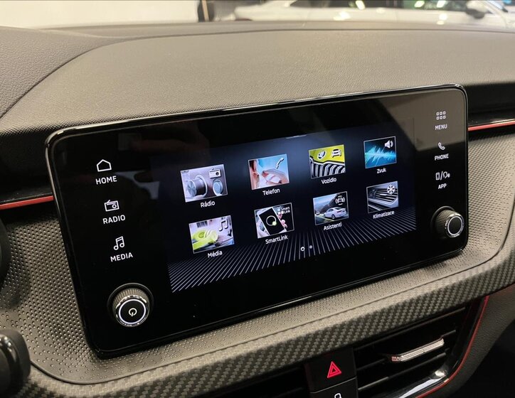 Škoda Kamiq SUV 999,0 85 kw